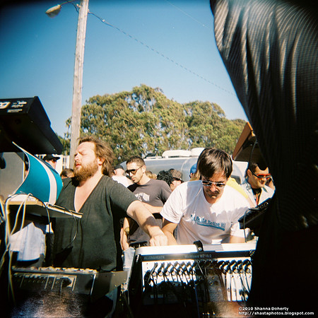 moniker--sunset-party-treasure-island_4755602280_o
